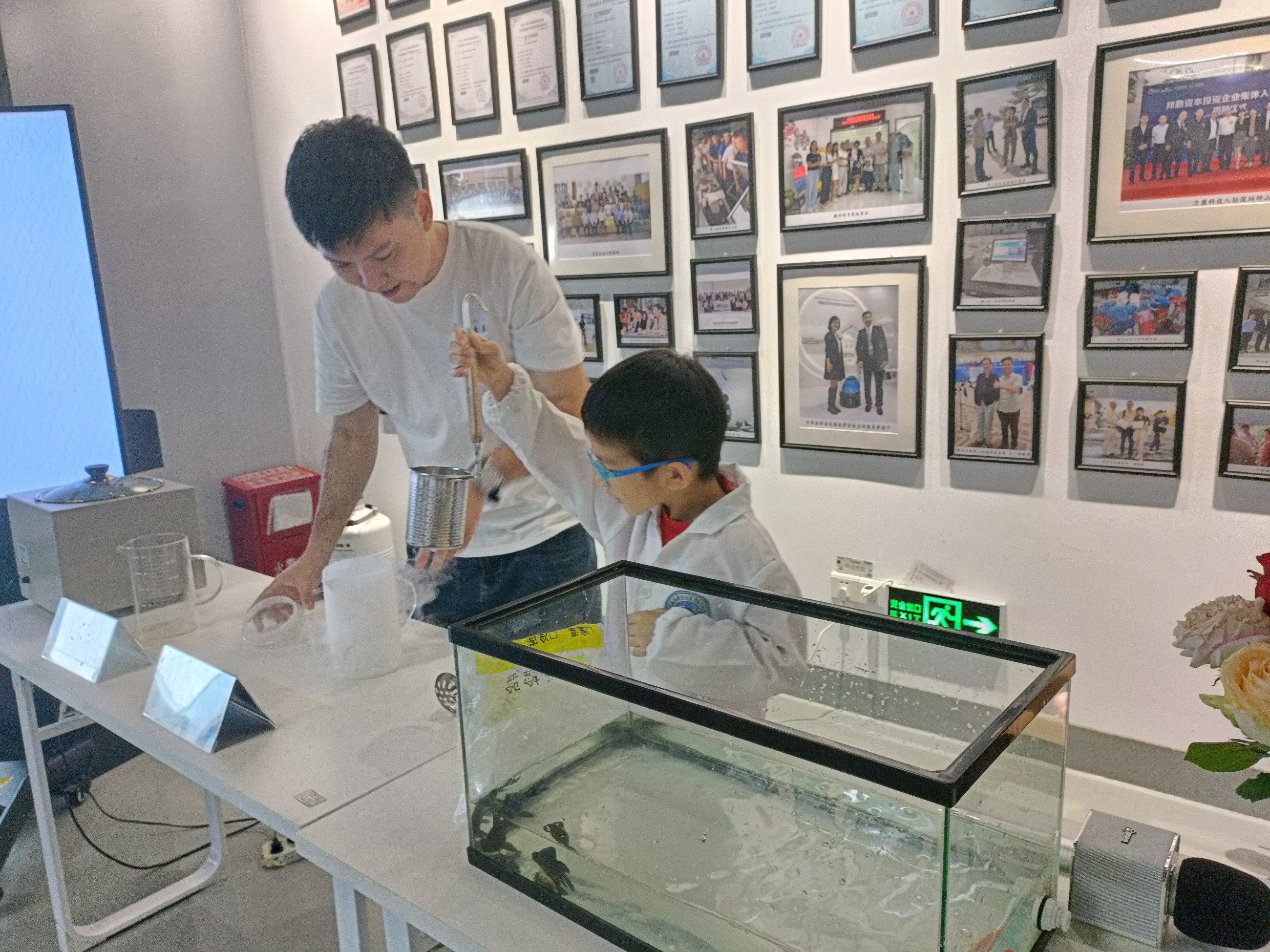 图片关键词