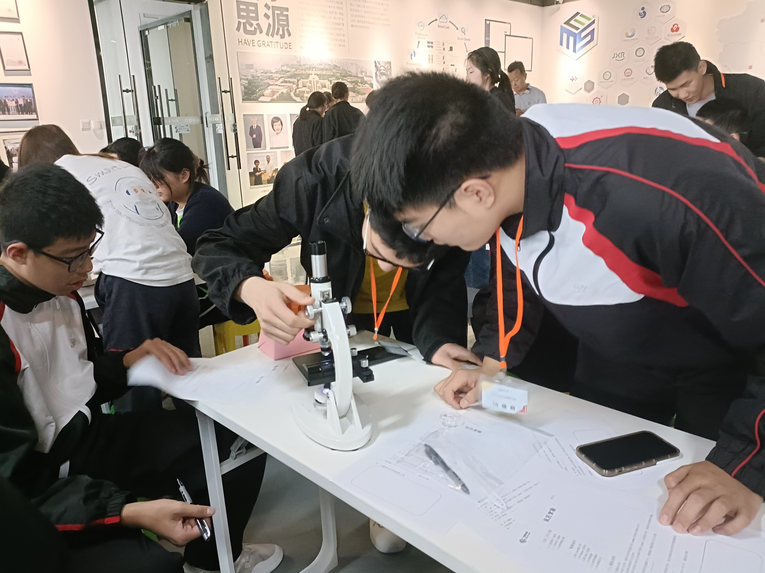 图片关键词