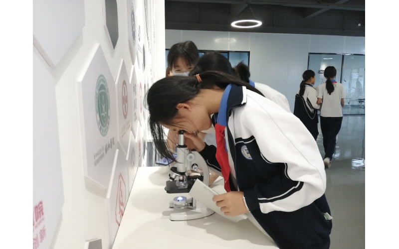 第三十九届“探索生命起源 揭开生命奥秘”科普系列活动圆满结束